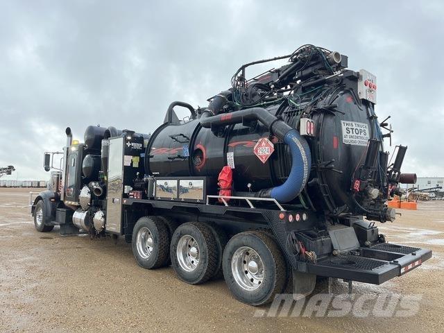 Peterbilt 367 Bageri guseničari