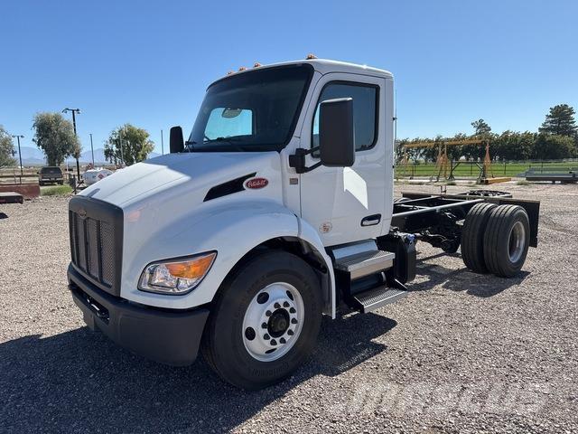 Peterbilt 537 Kabine i unutrašnjost