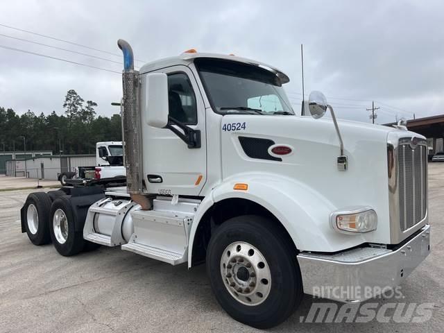 Peterbilt 567 Tegljači