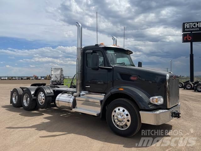 Peterbilt 567 Tegljači
