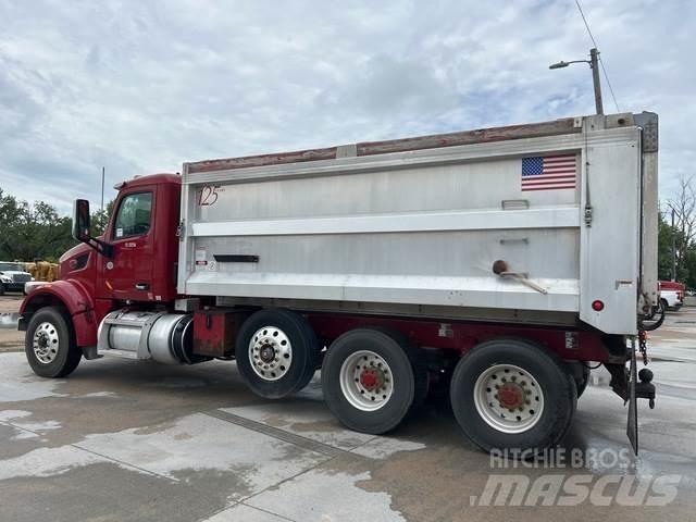 Peterbilt 567 Kiperi kamioni