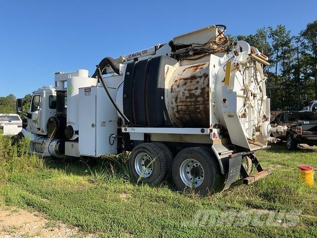 Peterbilt 567 Bageri guseničari