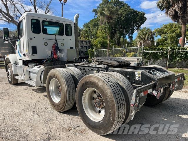 Peterbilt 567 Tegljači