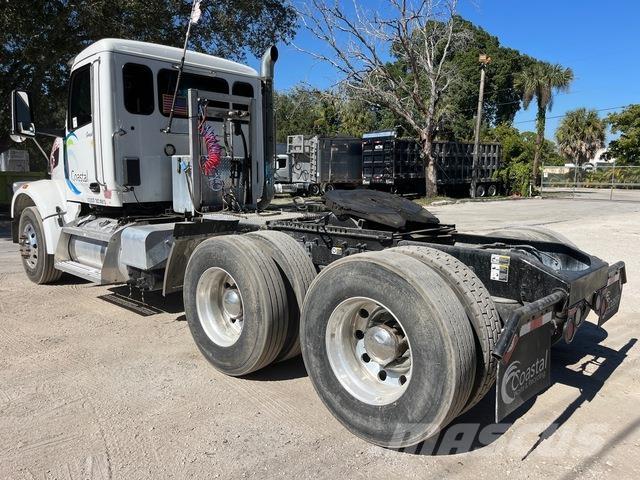 Peterbilt 567 Tegljači