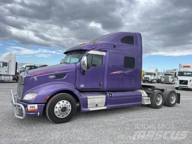Peterbilt 587 Tegljači