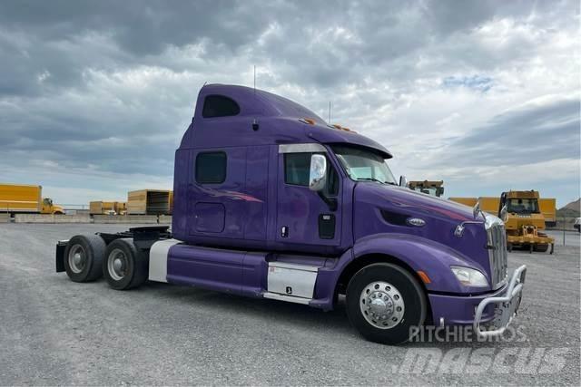 Peterbilt 587 Tegljači