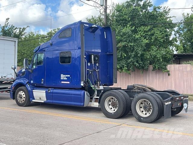 Peterbilt 587 Tegljači