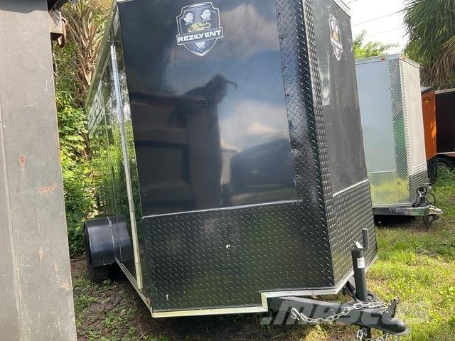  Quality Cargo Prikolice sa sandukom