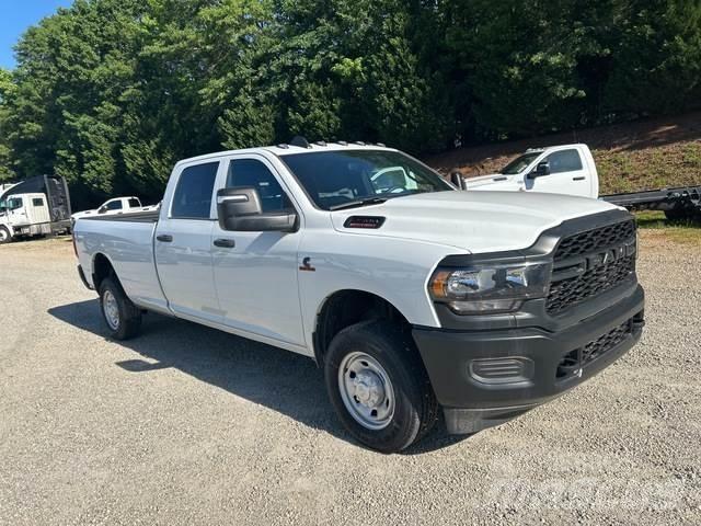 RAM 2500 Ostalo