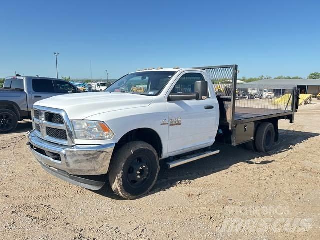 RAM 3500 Kamioni sa otvorenim sandukom