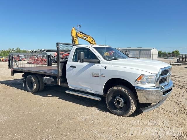 RAM 3500 Kamioni sa otvorenim sandukom