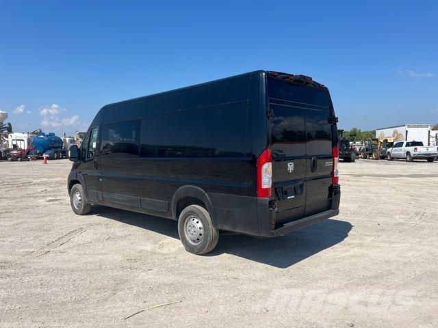 RAM 3500 Dostavna vozila / kombiji