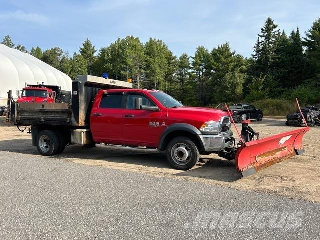 RAM 5500 Snežne daske i plugovi