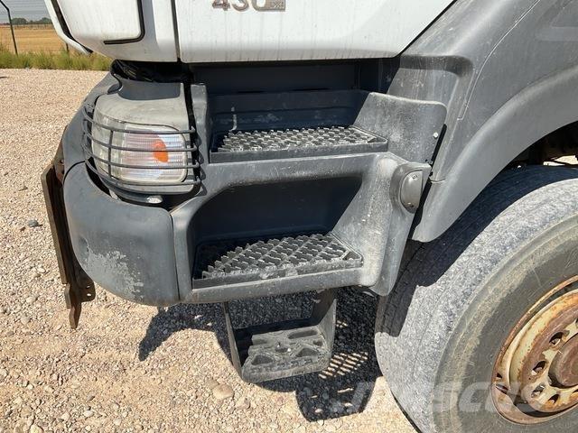 Renault Kerax Kiperi kamioni