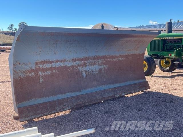  RY Ind. Snežne daske i plugovi