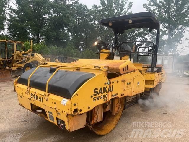Sakai SW880 Valjci sa duplim bubnjem