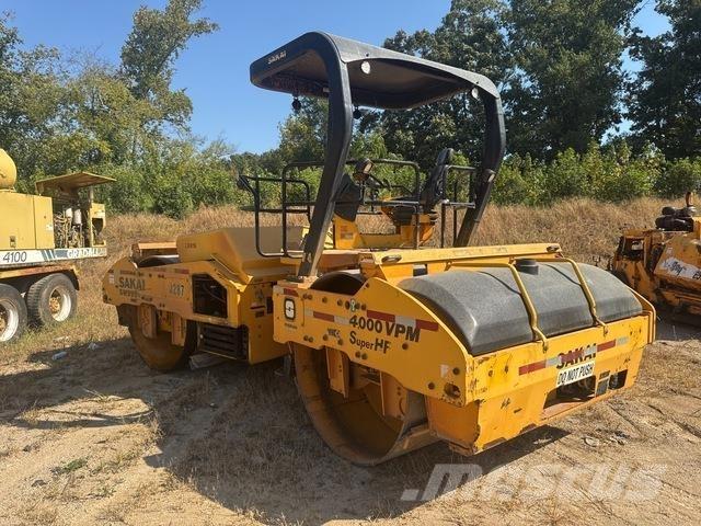 Sakai SW990-1 Valjci sa duplim bubnjem