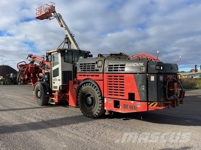 Sandvik DS412i Polovne mašine za podzemnu ugradnju kablova