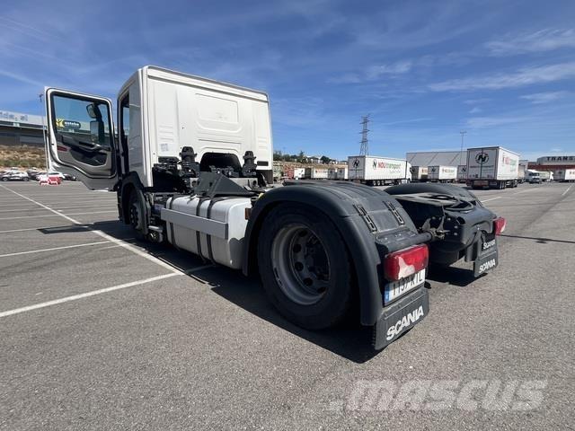 Scania P410 Tegljači