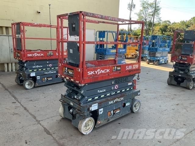 SkyJack 3219 Makazaste platforme