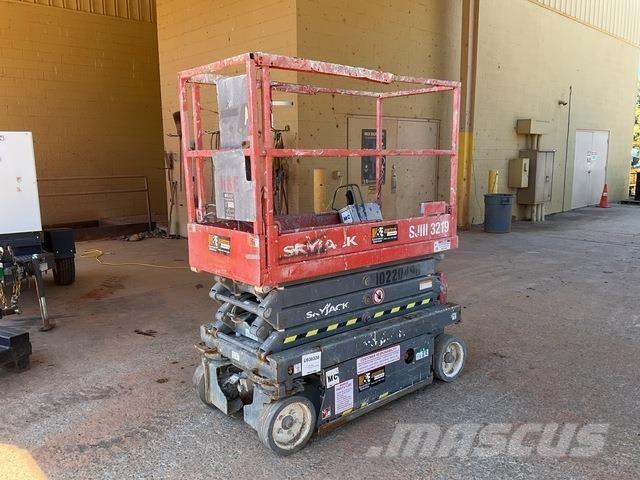SkyJack 3219 Makazaste platforme