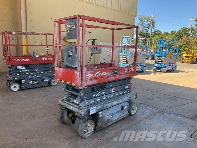 SkyJack 3219 Makazaste platforme
