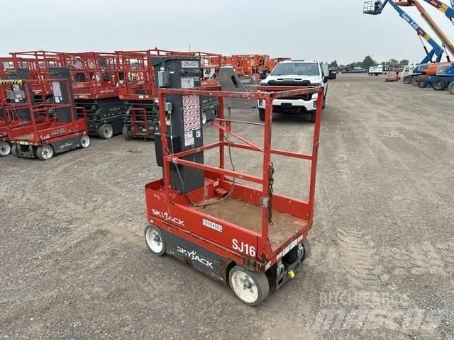 SkyJack SJ16 Jarbolne penjajuće platforme
