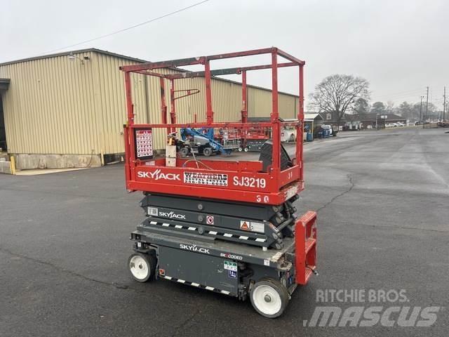 SkyJack SJ3219 Makazaste platforme