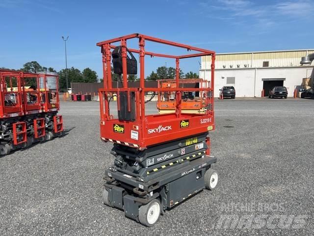 SkyJack SJ3219 Makazaste platforme