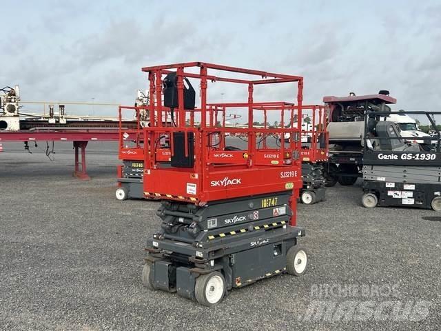SkyJack SJ3219 Makazaste platforme