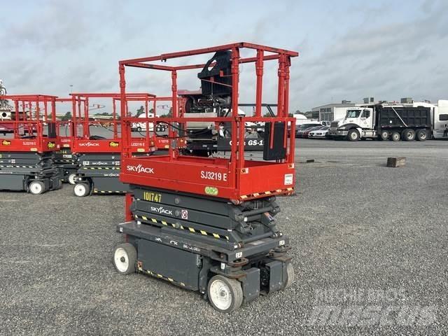 SkyJack SJ3219 Makazaste platforme