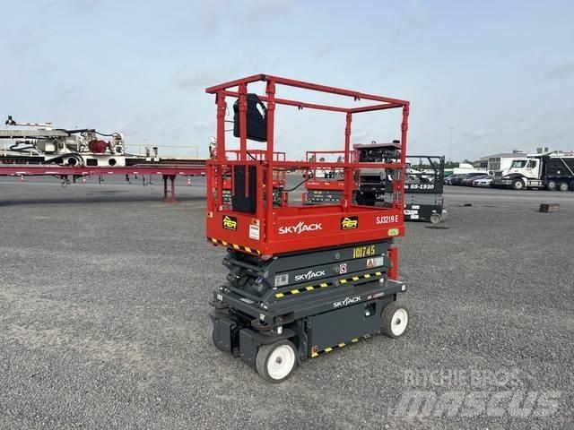 SkyJack SJ3219 Makazaste platforme