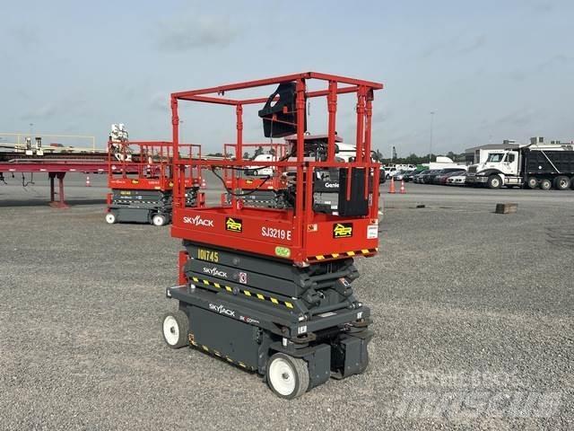 SkyJack SJ3219 Makazaste platforme