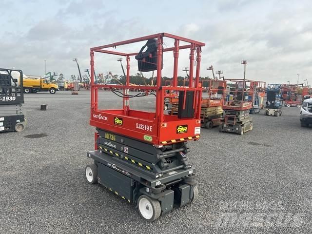 SkyJack SJ3219 Makazaste platforme