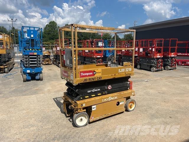 SkyJack SJ3219 Makazaste platforme