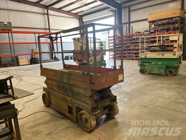 SkyJack SJ3220 Makazaste platforme