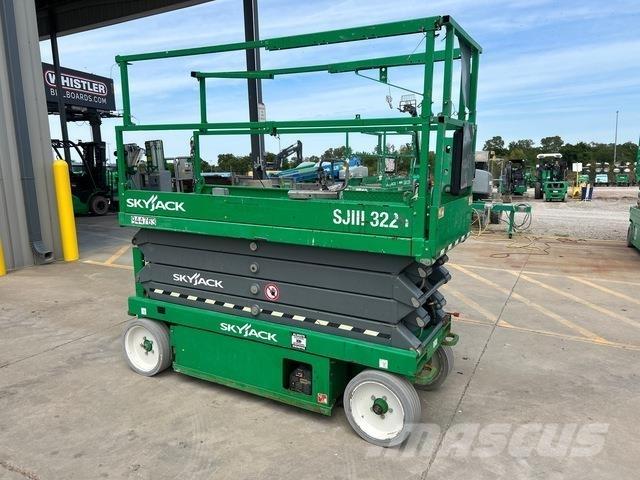 SkyJack SJ3226 Makazaste platforme