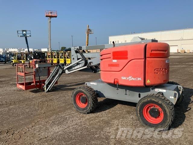 SkyJack SJ46AJ Zglobne podizne platforme