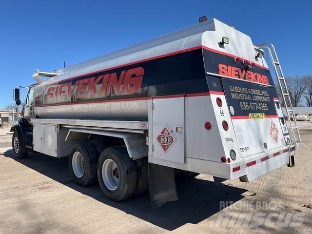 Sterling L9500 Kamioni cisterne