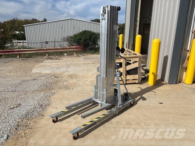 Sumner 2124 Utovorne dizalice, vitla i liftovi za materijal