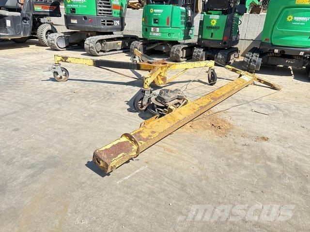Sumner R250 Utovorne dizalice, vitla i liftovi za materijal
