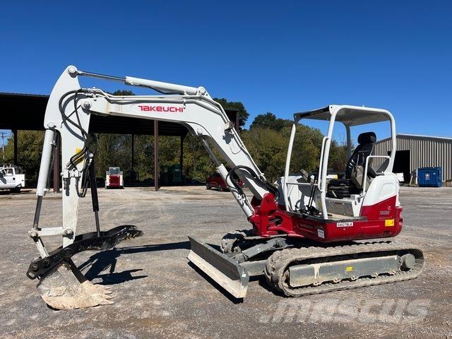 Takeuchi TB260 Bageri guseničari