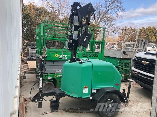 Terex RL4 Rasvetni stubovi