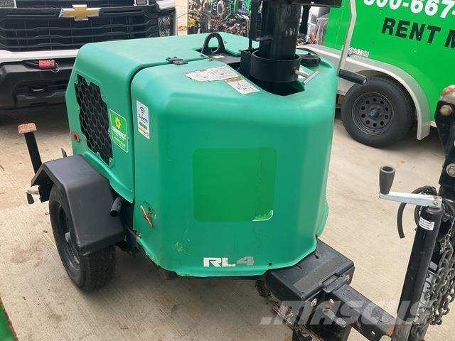 Terex RL4 Rasvetni stubovi