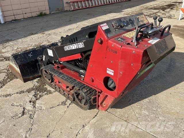 Toro 22321 Skid steer mini utovarivači