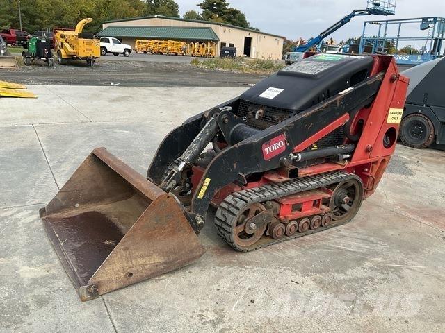 Toro 22321 Skid steer mini utovarivači