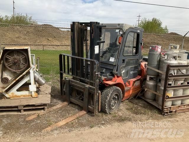 Toyota 7FGU35 Ostalo za građevinarstvo