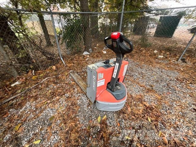 Toyota 8HBW23 Ručni paletar