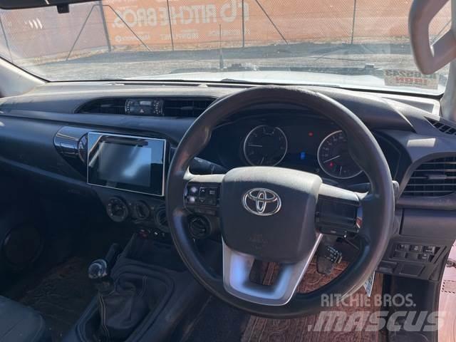 Toyota Hilux Pik up kamioni