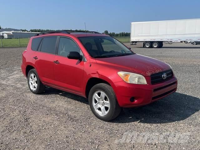 Toyota RAV4 Automobili